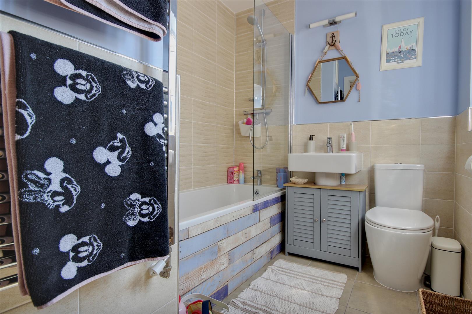 Farrier Close, Kingswood, Hull